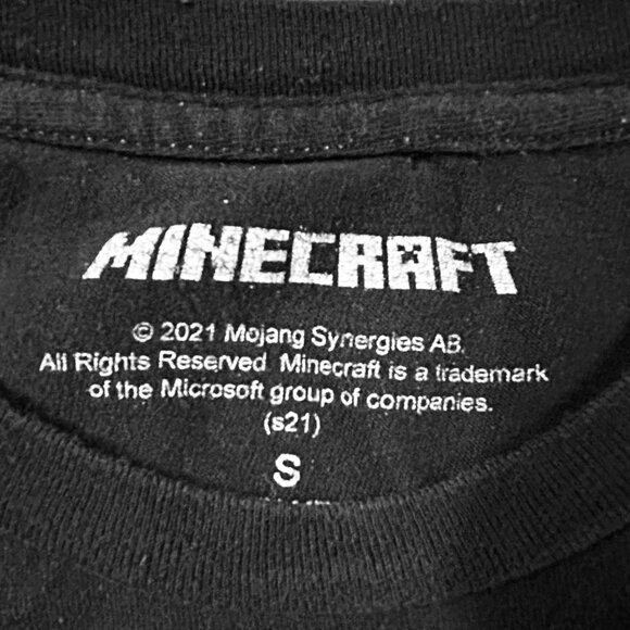 Men's Minecraft Creeper Tee - Picture 4 of 4